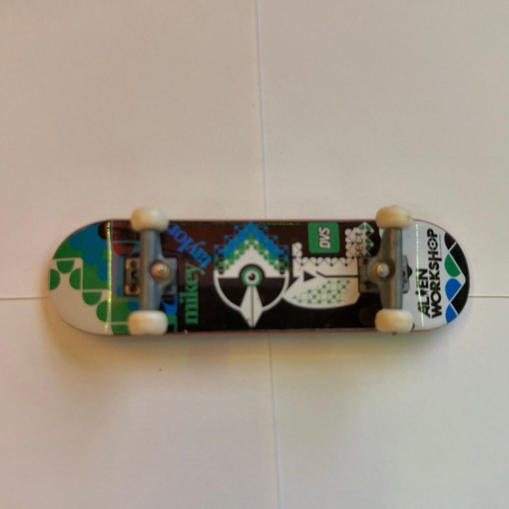 VTG Craig Taylor Alien Workshop 96 MM Tech Deck
